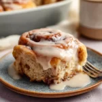 Best Gingerbread Cinnamon Rolls Recipe Easy Gingerbread Cinnamon Rolls With Maple Frosting Homemade Maple Frosting For Cin...