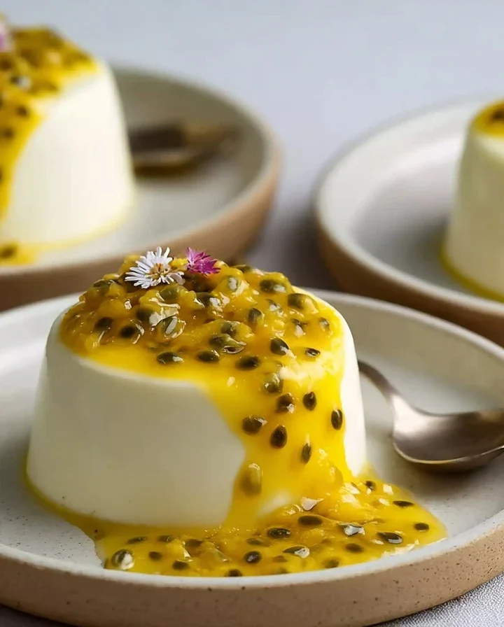 Easy Passionfruit Panna Cotta Recipe Quick Passionfruit Dessert Ideas 10-minute Panna Cotta Recipes Homemade Passionfruit ...