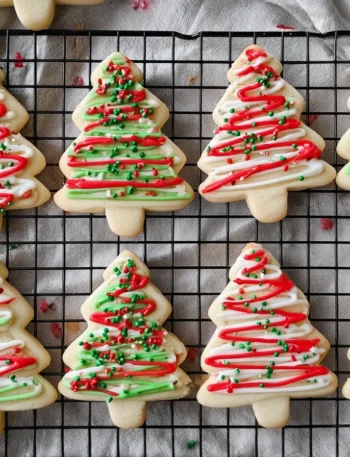 Homemade Little Debbie Christmas Tree Cookies Recipe Easy Little Debbie Christmas Tree Sugar Cookies DIY Little Debbie Tre...