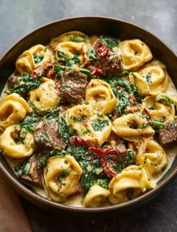 Creamy Tuscan Spinach Steak Bites Tortellini Cozy Italianinspired
